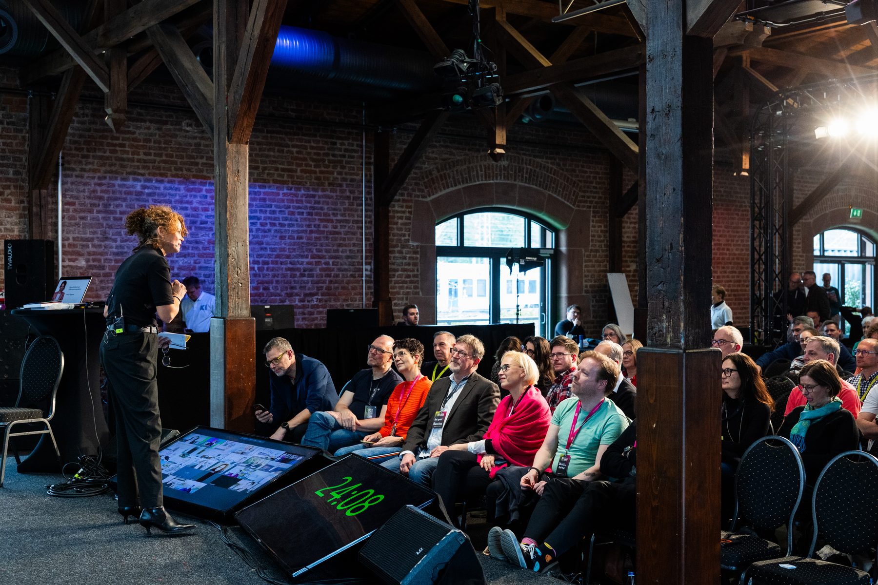 Der Saal beim KI-Summit 2026